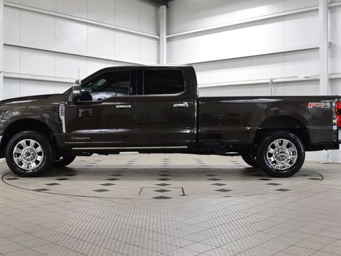 Used 2024 Ford F250 Lariat w/ Lariat Ultimate Package AWD/4WD image 4