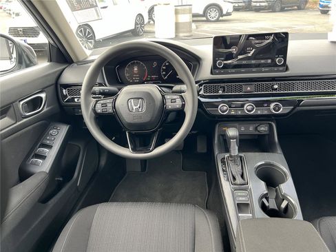 Used 2026 Honda Civic LX image 5