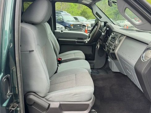 Used 2011 Ford F250 XLT w/ Chrome Pkg AWD/4WD image 22