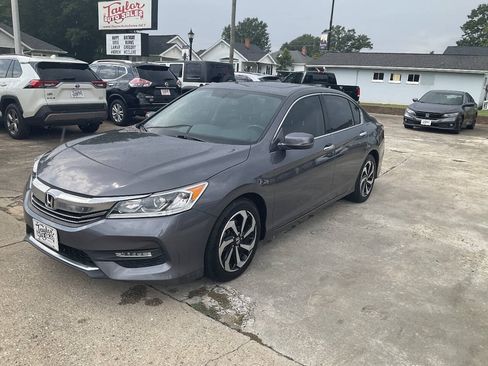Used 2016 Honda Accord EX-L image 8
