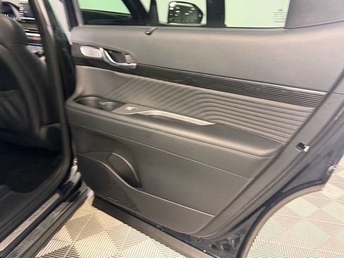 Used 2024 Hyundai Palisade Calligraphy image 30