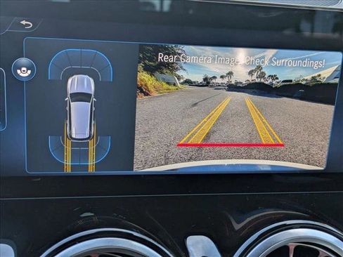 Certified 2025 Mercedes-Benz GLB 250 image 13