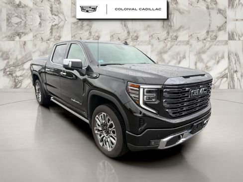 Used 2024 GMC Sierra 1500 Denali Ultimate AWD/4WD image 7
