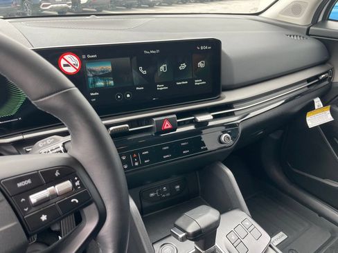 New 2026 Kia Sportage LX w/ LX Convenience Package FWD image 15