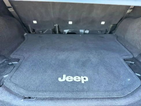 Used 2014 Jeep Wrangler Unlimited Sport w/ Quick Order Package 23S AWD/4WD image 25