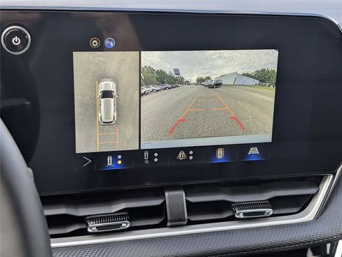 New 2026 Chevrolet Equinox LT FWD image 29