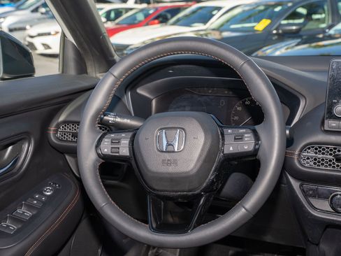 Used 2024 Honda HR-V Sport image 20