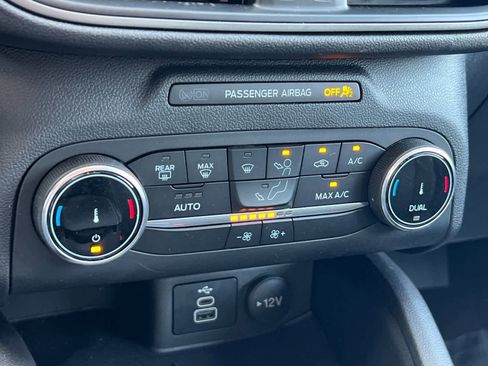 Used 2025 Ford Escape Active image 21