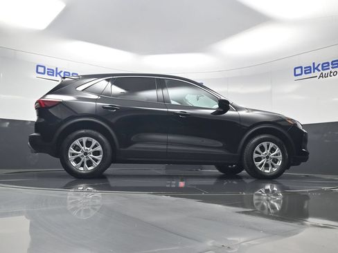 Used 2024 Ford Escape Active AWD/4WD image 46