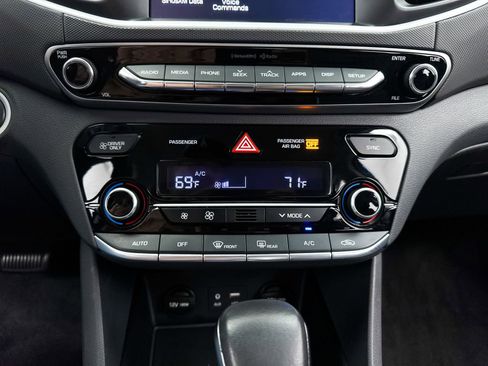 Used 2018 Hyundai Ioniq SEL w/ SEL Tech Package 02 FWD image 20