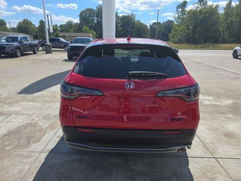 New 2026 Honda HR-V Sport image 4