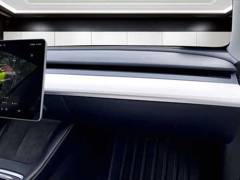 Used 2022 Tesla Model 3 Long Range image 15