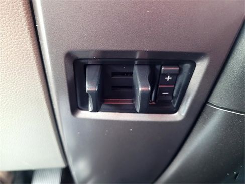 Used 2015 Ford F150 XLT w/ Equipment Group 301A Mid image 17