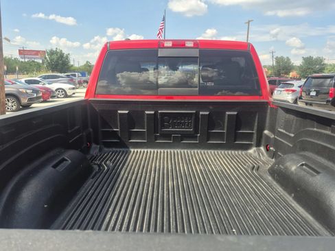 Used 2020 RAM 1500 Classic SLT RWD image 9