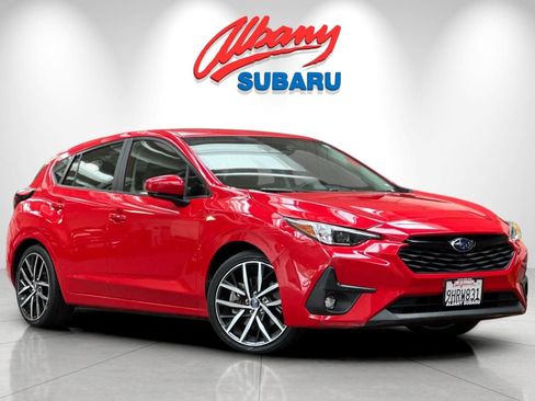 Used 2024 Subaru Impreza 2.0i Sport AWD/4WD image 2