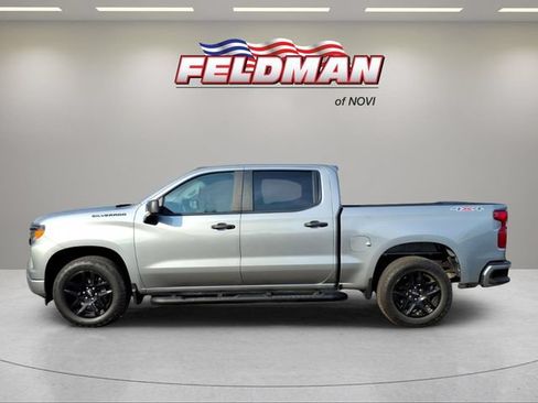 Used 2023 Chevrolet Silverado 1500 Custom w/ 2.7L Blackout Package AWD/4WD image 2