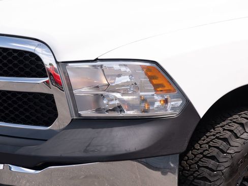 Used 2015 RAM 1500 ST w/ SXT Appearance Group AWD/4WD image 16