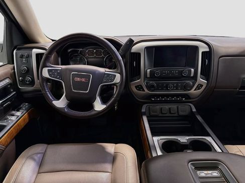 Used 2018 GMC Sierra 1500 SLT AWD/4WD image 21