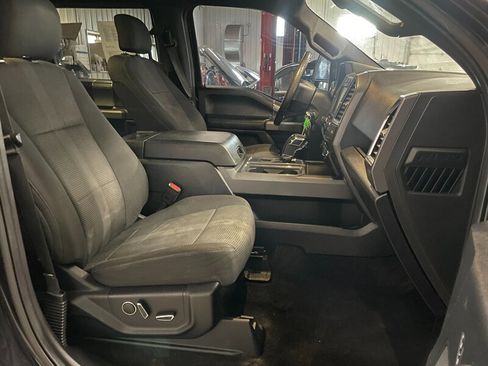 Used 2015 Ford F150 XLT w/ Equipment Group 302A Luxury image 19