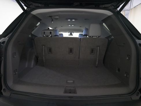 Used 2021 Chevrolet Traverse LT w/ LPO, Floor Liner Package AWD/4WD image 10