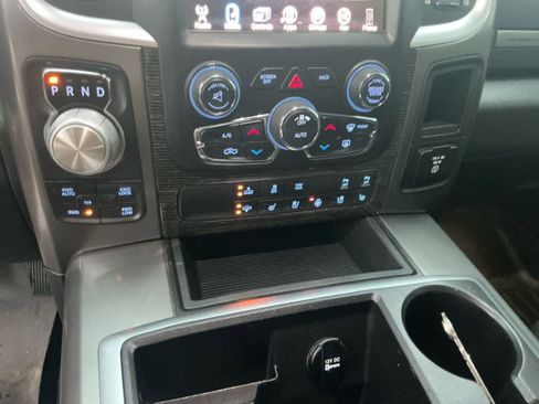 Used 2015 RAM 1500 Limited image 24