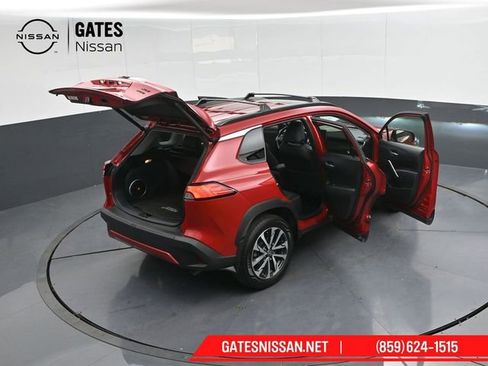 Used 2022 Toyota Corolla Cross XLE w/ Convenience Package image 66