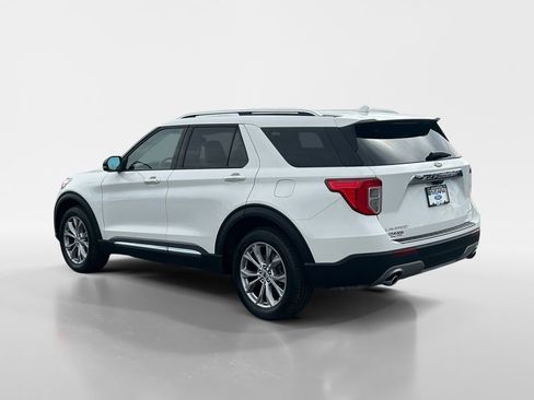 Used 2023 Ford Explorer Limited w/ Equipment Group 301A image 3