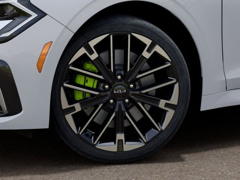New 2026 Kia K5 GT FWD image 9