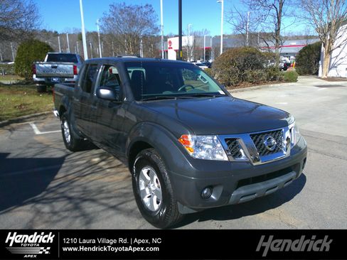 Used 2013 Nissan Frontier SV w/ SV Value Truck Pkg image 1