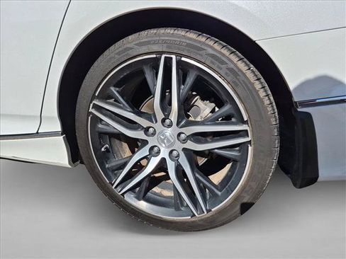 Used 2021 Honda Accord Touring image 25