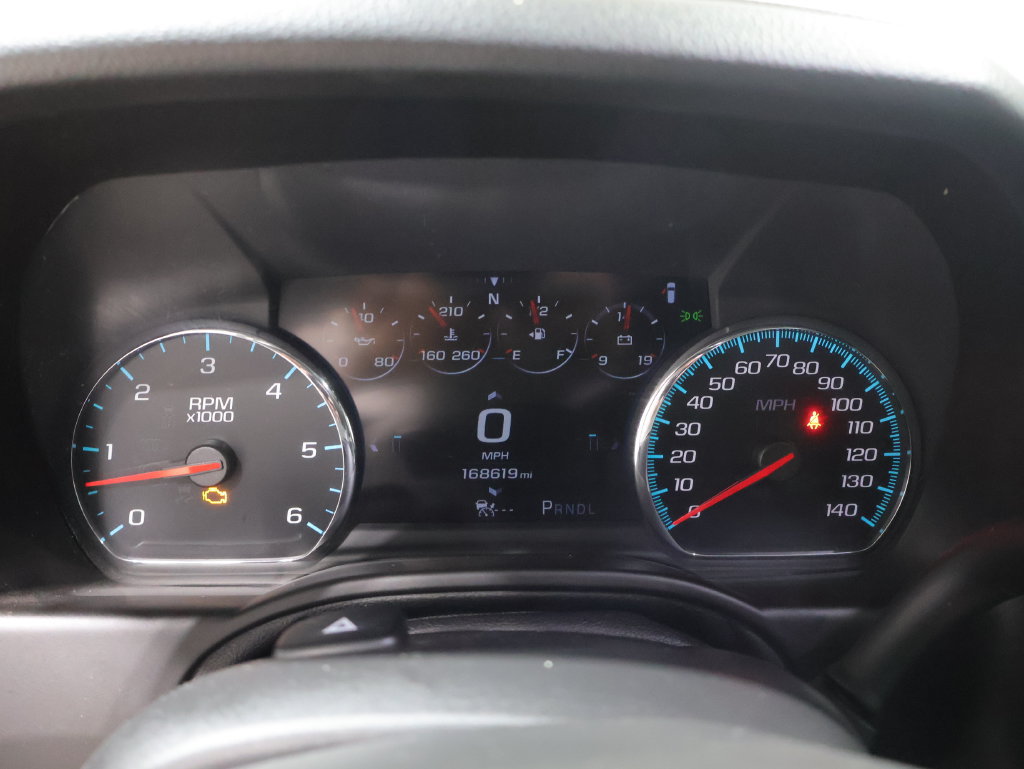 Used 2017 Chevrolet Suburban Premier AWD/4WD image 38