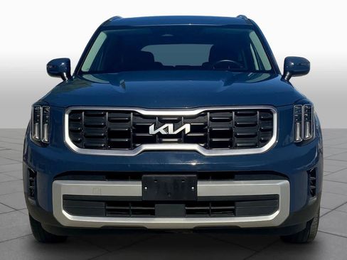 Used 2025 Kia Telluride S AWD/4WD image 4