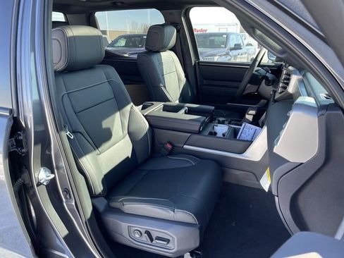 New 2026 Toyota Tundra Limited image 13