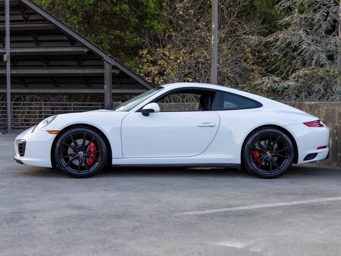 Certified 2019 Porsche 911 Carrera 4S image 72