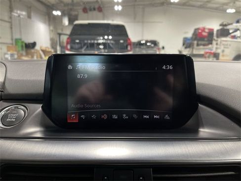 Used 2017 MAZDA MAZDA6 Touring image 16