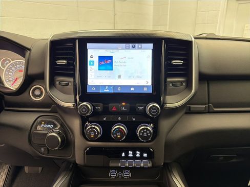 New 2025 RAM 1500 Big Horn w/ Night Edition image 12