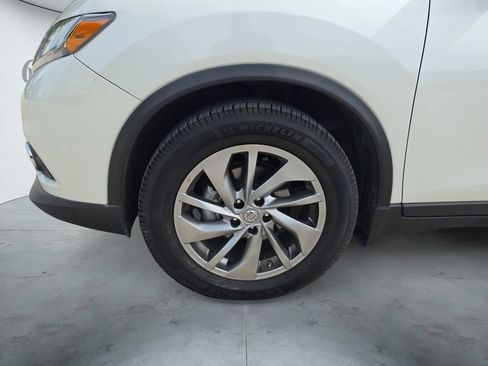 Used 2015 Nissan Rogue SL w/ SL Premium Package FWD image 14