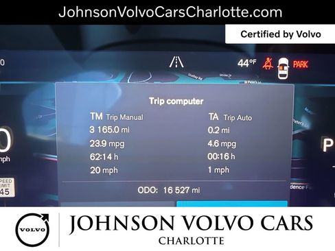 Certified 2025 Volvo V60 B5 Cross Country Plus image 19