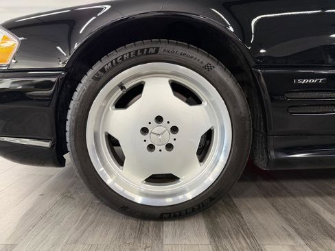 Used 2002 Mercedes-Benz SL 500 image 34