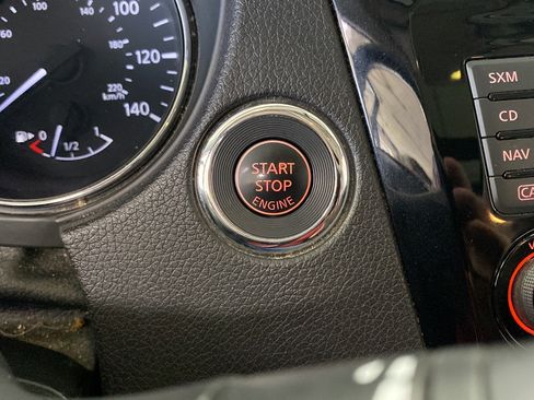 Used 2015 Nissan Rogue SL w/ SL Premium Package FWD image 21