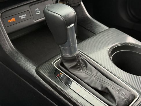 Used 2025 Honda Civic Sport image 19
