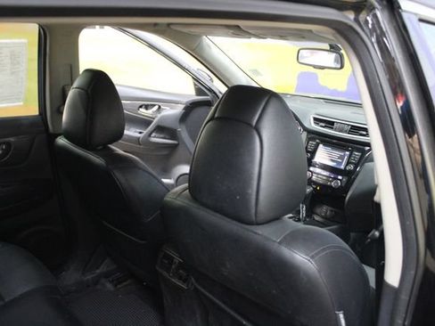 Used 2016 Nissan Rogue SL AWD/4WD image 12
