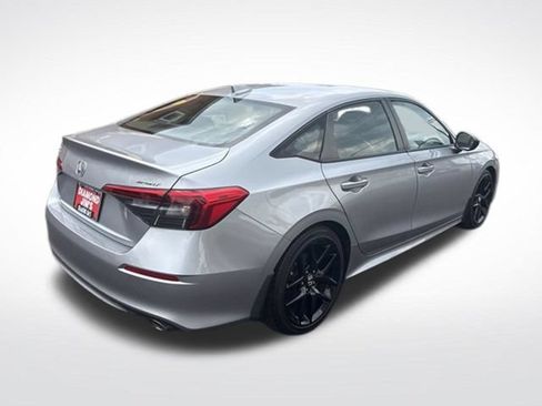 Used 2022 Honda Civic Sport image 3