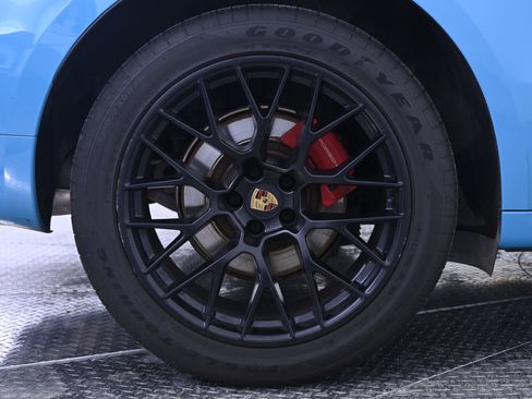 Used 2021 Porsche Macan GTS image 13