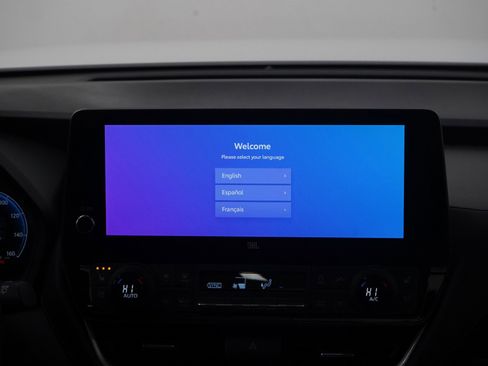 Used 2025 Toyota Grand Highlander AWD image 15