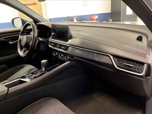 Used 2025 Acura ADX A-Spec AWD/4WD image 14
