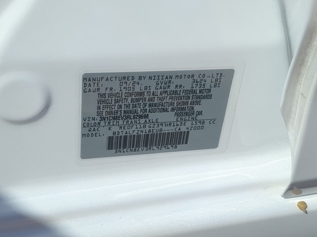 Used 2024 Nissan Versa SV w/ Trunk Package FWD image 34