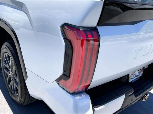 Used 2022 Toyota Tundra Platinum RWD image 32