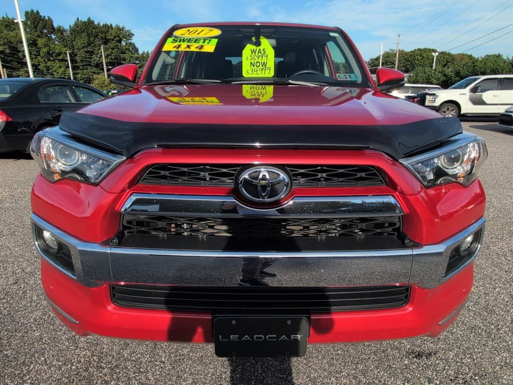 Used 2017 Toyota 4Runner Limited AWD/4WD image 11