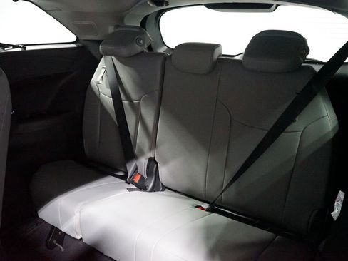 New 2026 Toyota Sienna XLE FWD image 32